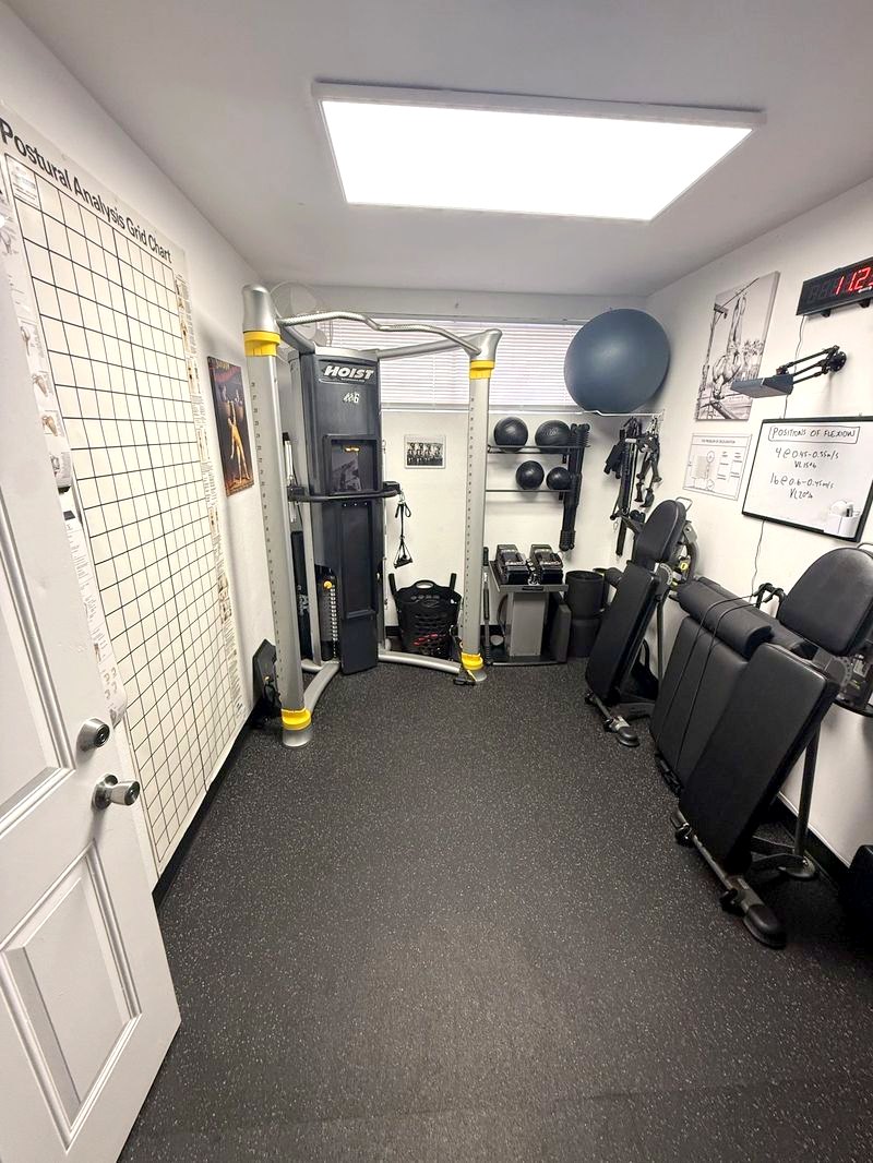 The posture grid wall